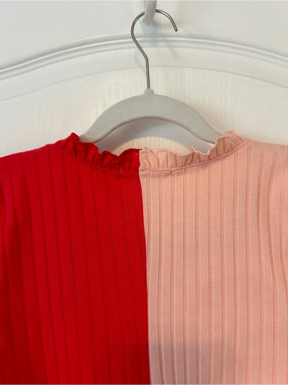 miami Pink & Red Colorblock Ruffle-Trim Ribbed Crop Top - Picture 4 of 4